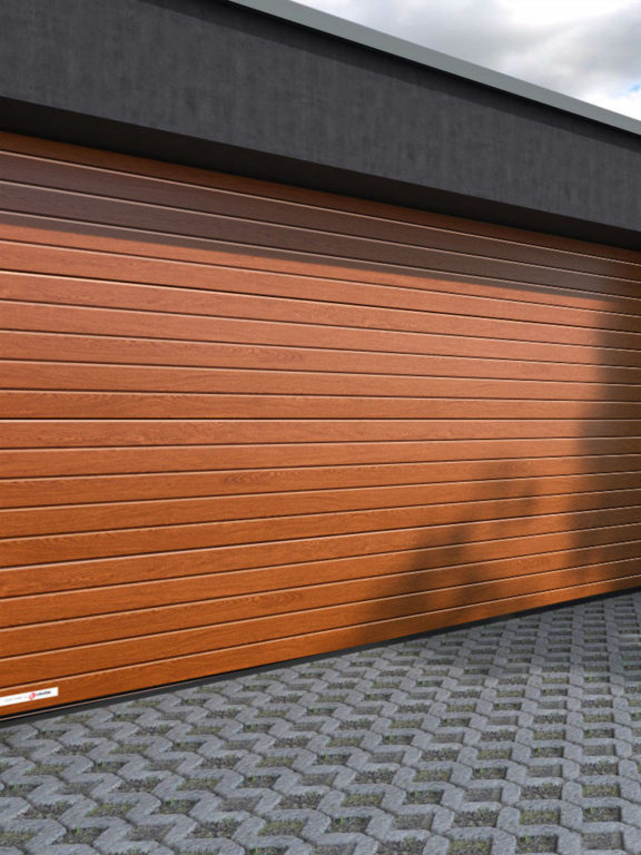 Вуличні ворота для приватного будинку: види, матеріали та вибір